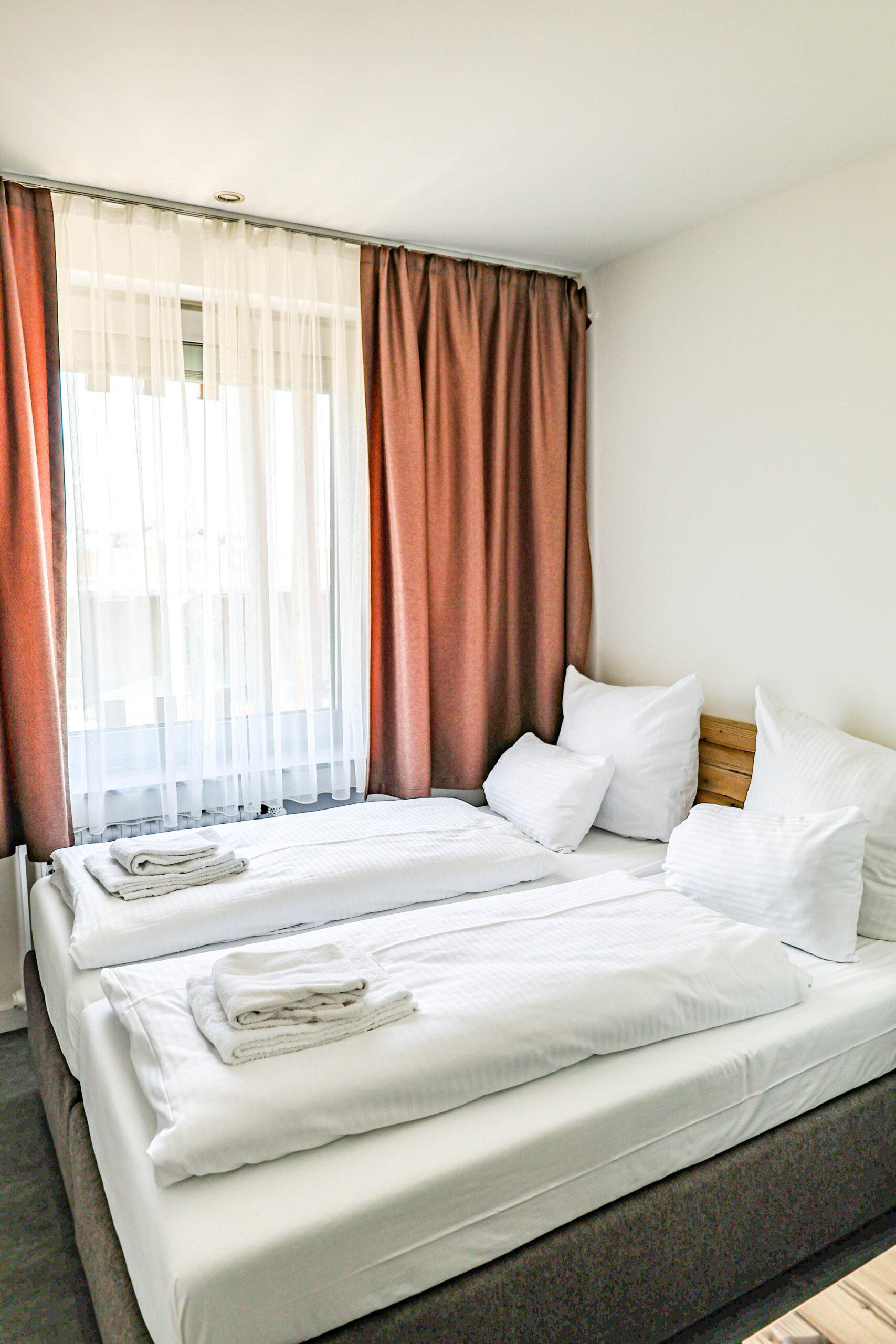 urbanoak-zimmer-standard-doppelzimmer-content-vv9